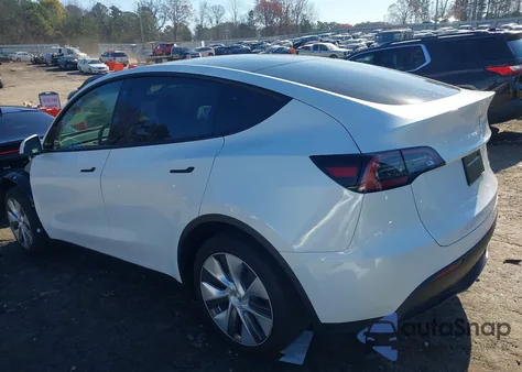 2023 Tesla Model Y Awd/Long Range Dual Motor All-Wheel Drive z USA, uszkodzony, nr VIN 7SAYGDEE5PA064167